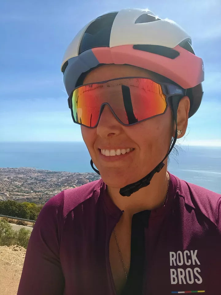 Capacete de bicicleta ROCKBROS para mulheres e homens capacete de ciclismo 4 cores capacete protetor M/L 55-61 cm