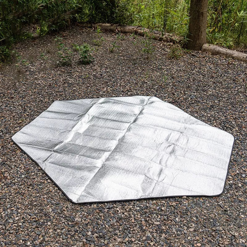 Tapete de dormir de alumínio QUNATURE tapete de piquenique 240 * 240 cm