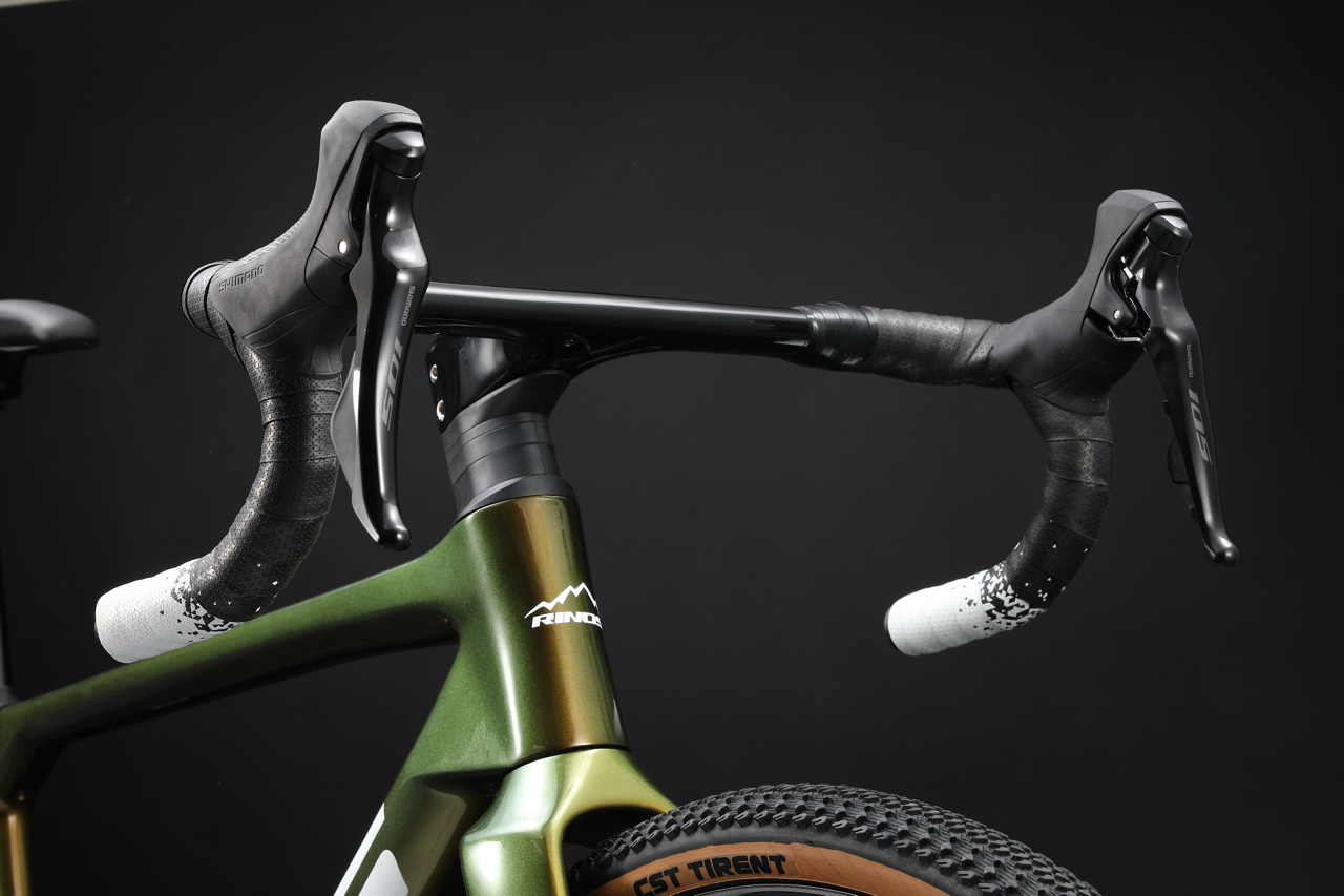 Bicicleta de cascalho de carbono RINOS Sandman3.0 Shimano R7000